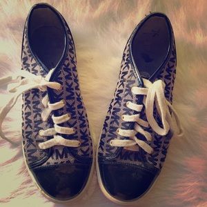 Micheal Kors Tennis shoes